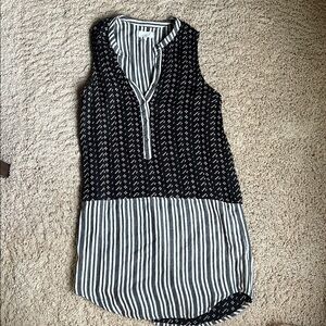 Black and White Sleeveless Tunic